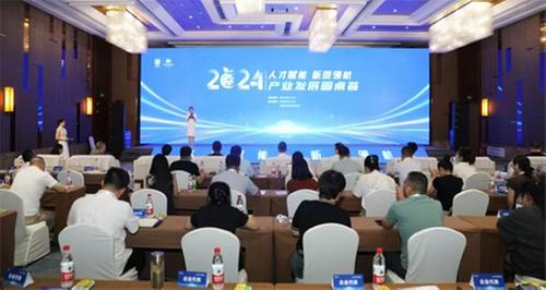 掀起“头脑风暴”做足智力支撑