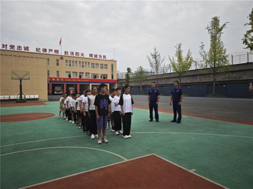 “开学季” 洪雅县消防宣传持续进行