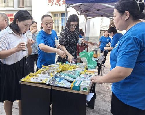 永明镇卫生院：“迎中秋，中医药文化乡村夜市”活动正式启动