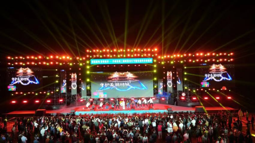 井研县第三届帐篷音乐节暨非遗传承体验周开幕