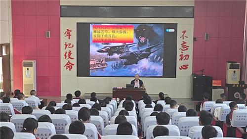 弘扬科学精神 播撒科学种子