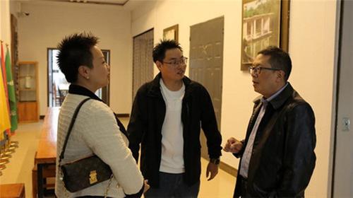 成都张老师书法工作室公益研学活动走进西华师范大学