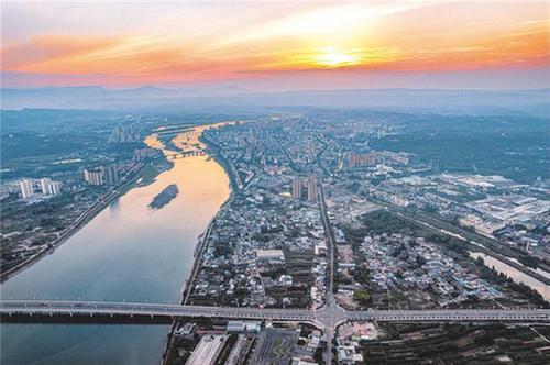 洪雅县 以新质生产力赋能县域经济高质量发展