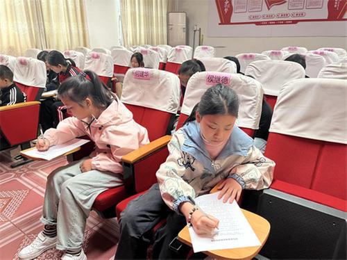 南江县沙河镇乐坝小学调查食堂满意度情况