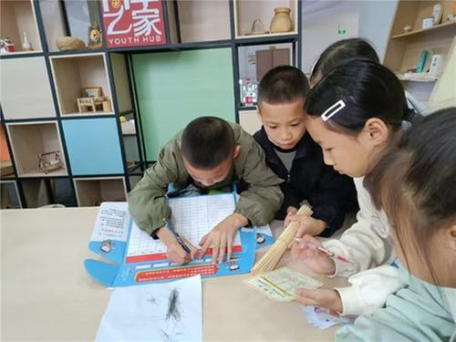 青神县：探客教育进社区  携手“童”行助成长