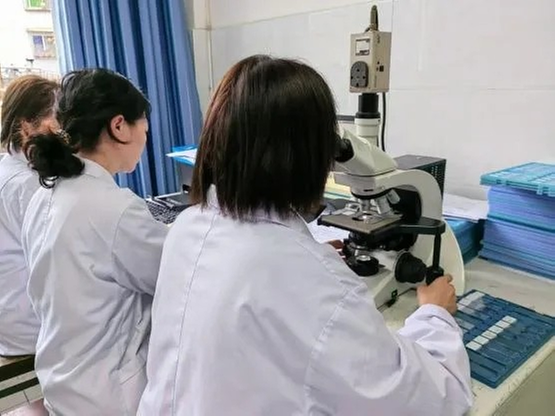 万源市人民医院病理科成功开展了免疫组化技术