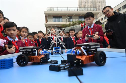 四川内江：科技文化节  科普润童心