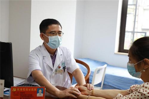 融汇中西精粹，秉承创新理念