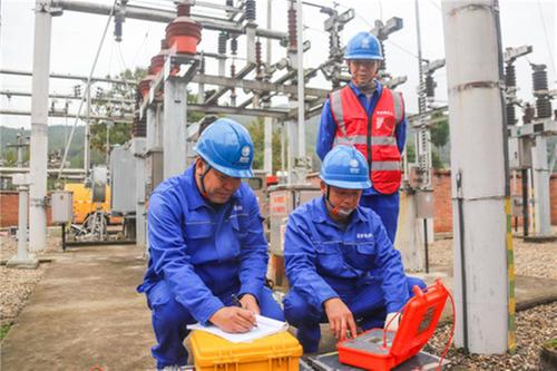 国网巴中供电公司：全力守护百姓温暖过冬