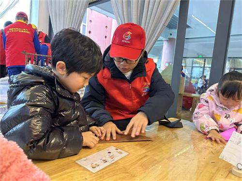 邻水县机关幼儿园携手国家电网开展冬季用电安全科普活动