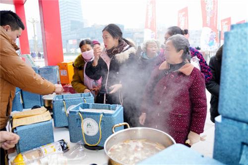 冬日羊汤飨宾朋   空港简阳绽魅力