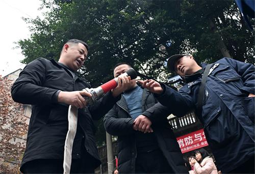 内江市东兴区：拧紧安全阀门 开启平安生活