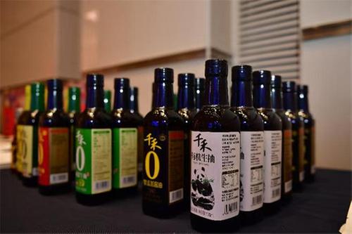 集中亮相 100余款“眉山造”登陆“上海滩”