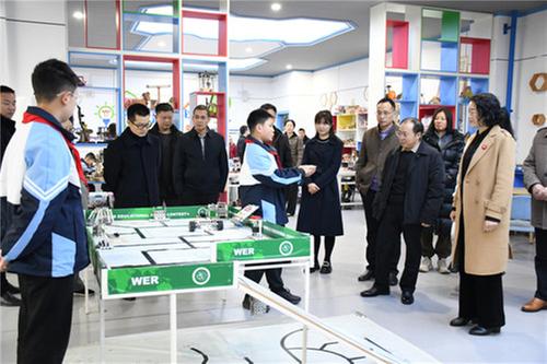 共谋创新发展 共筑科普新篇章——渝广科协系统科普科服联席会议在邻水县召开