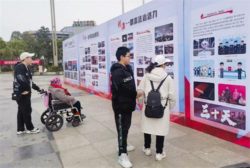 精彩呈“宪” “法”绘中国式现代化简阳新画卷