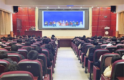 “秦巴大讲堂之曲艺讲座”在巴州区第六中学开讲