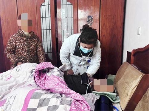   什邡市：寒冬日，禾丰家医上门服务暖人心