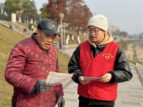 前锋区龙塘街道开展2025年春季征兵主题宣传活动