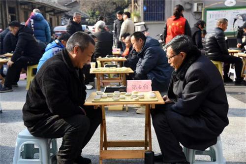 眉山洪雅：“弈”趣横生 市民乐享“棋”缘