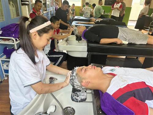 南江特教学校开展多元职业技能训练，点亮特殊学生就业之光