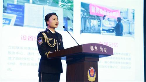 讲平凡故事，书民生答卷