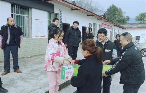 暖冬行动 反邪同行