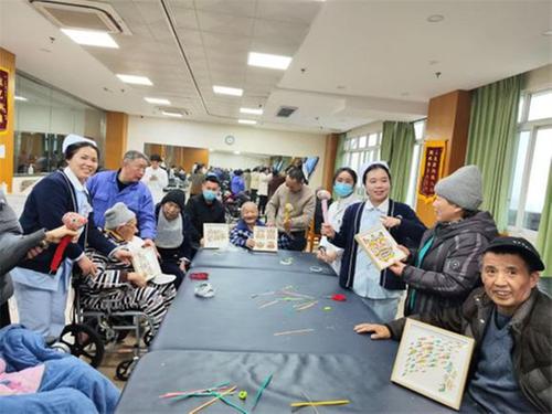 康复座谈显温情 医患关系更和美