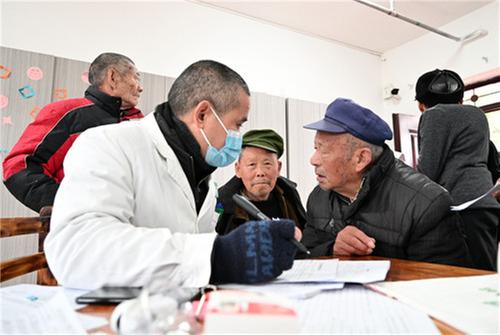 内江市东兴区：护健康 迎元宵