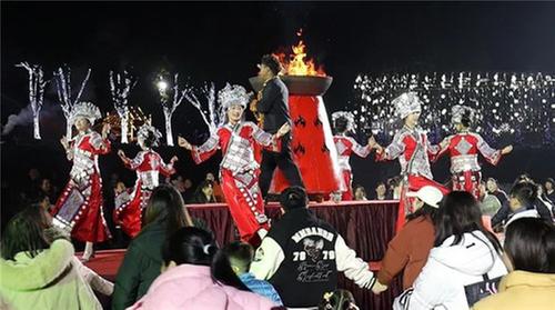 烟花即将返场！内江市市中区川南大草原邀你共赴元宵节欢乐之约