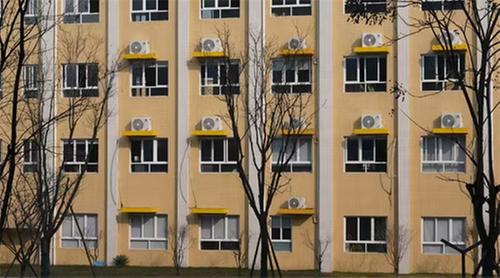 安排！青神县中小学教室装上了空调