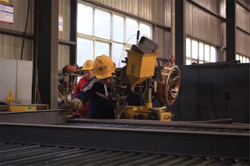 奋力冲刺“开门红” 简阳企业开启“奔跑”模式