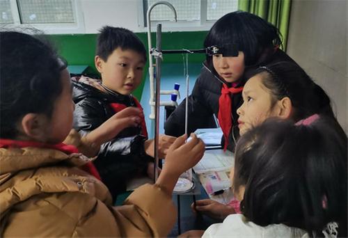 南江县傅家小学加强科学实验教学管理工作