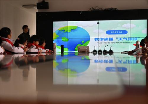 内江：气象站里探奥秘