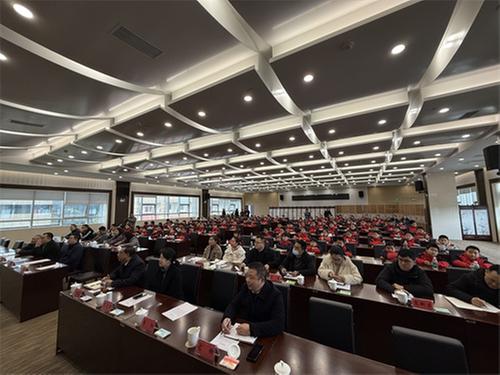 认识我们的宇宙！武向平院士走进沿滩区逸夫小学