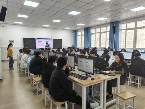 四川省南江县职业中学举办“创意智造”项目专题培训