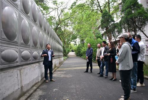 内江市东兴区：专家“把脉” 构筑有限空间安全“防护墙”