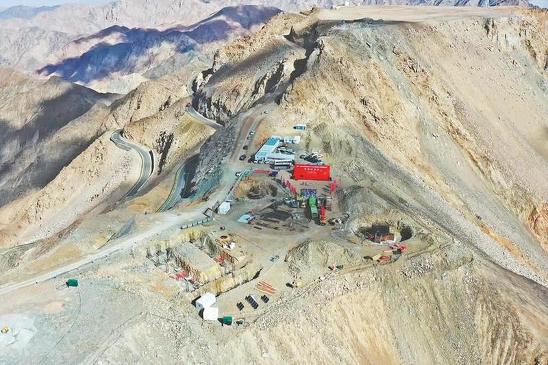 我国两台先进望远镜在青海冷湖开建